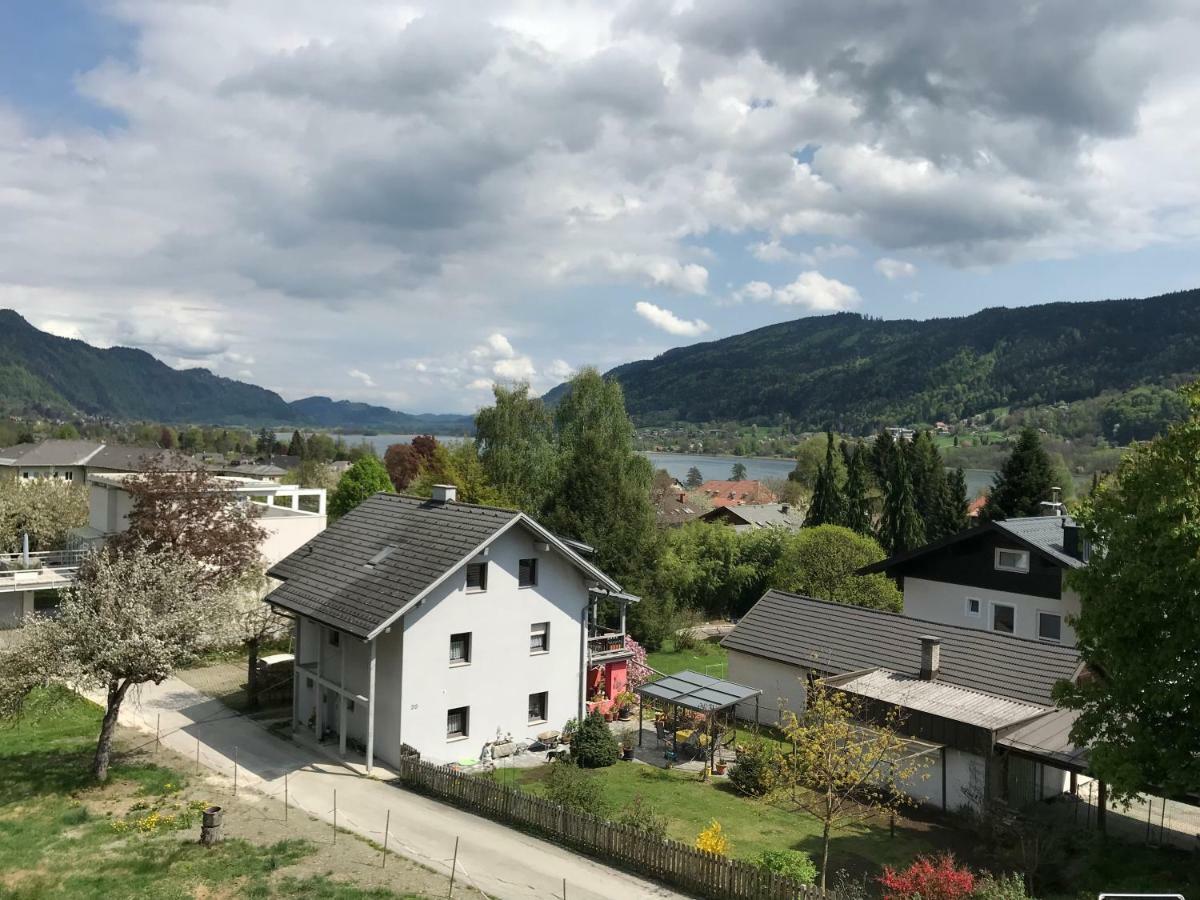 Ferienwohnung Villa Seeblick โบเดนสดอร์ฟ ภายนอก รูปภาพ